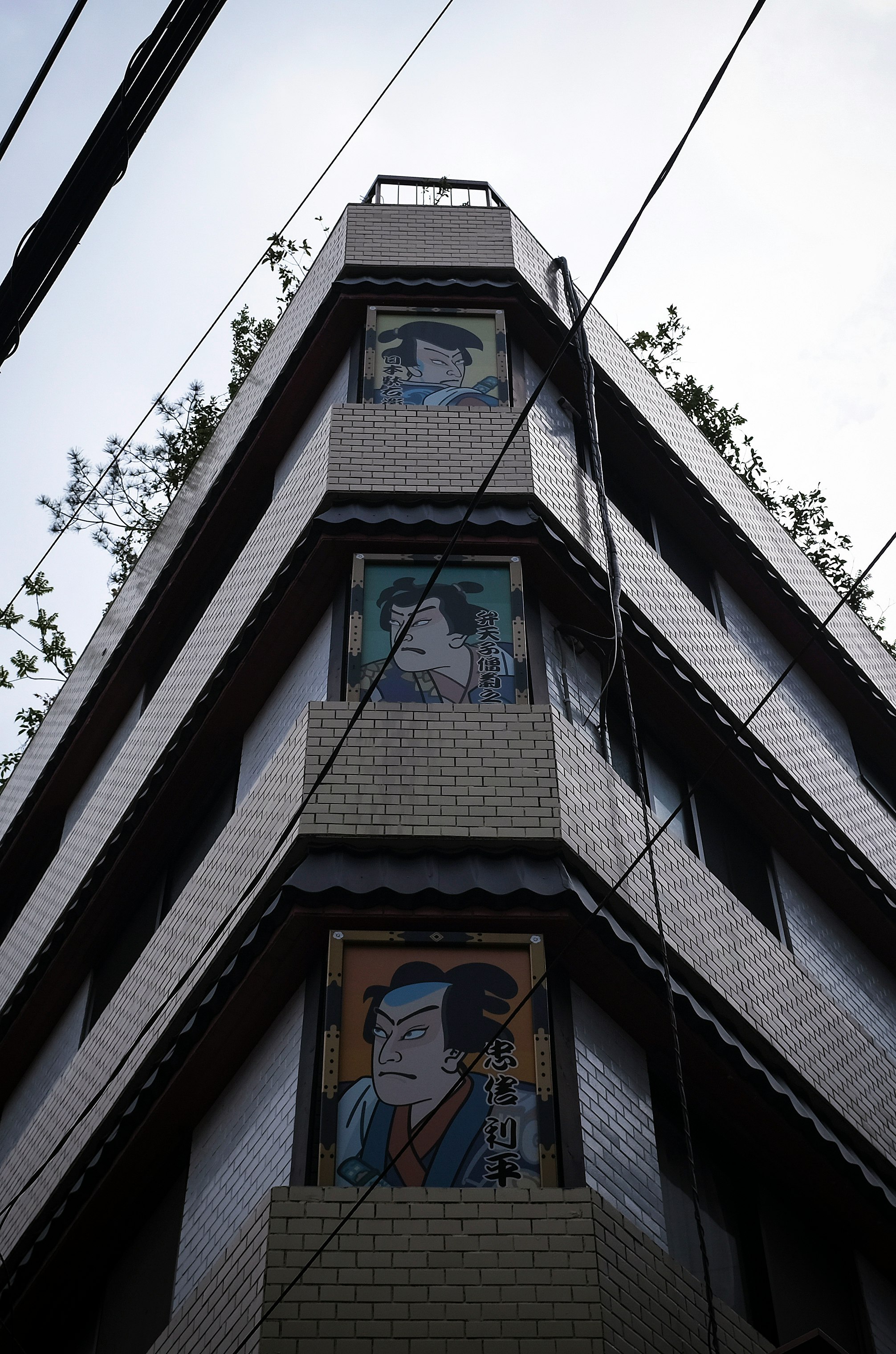 low angle photography of gray concrete building